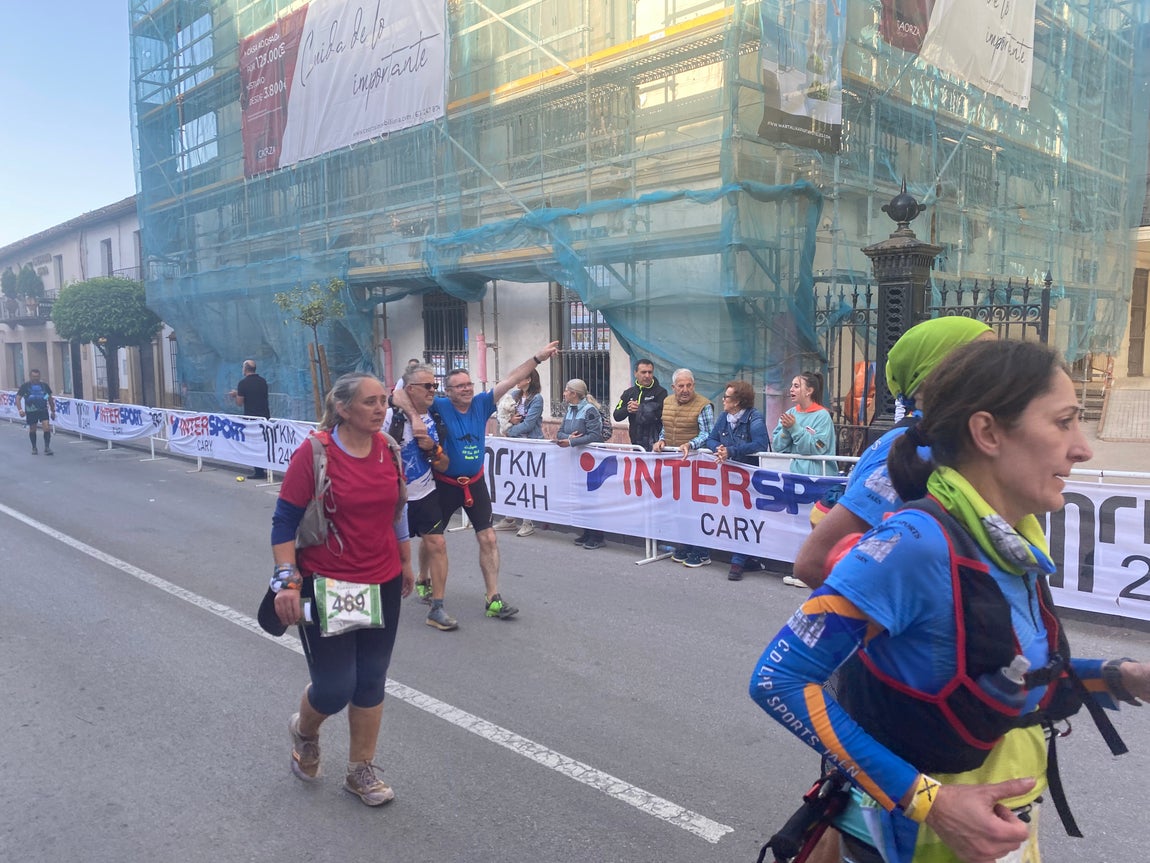 En imágenes: Así ha sido la vuelta de los 101 km en 24 horas de La Legión