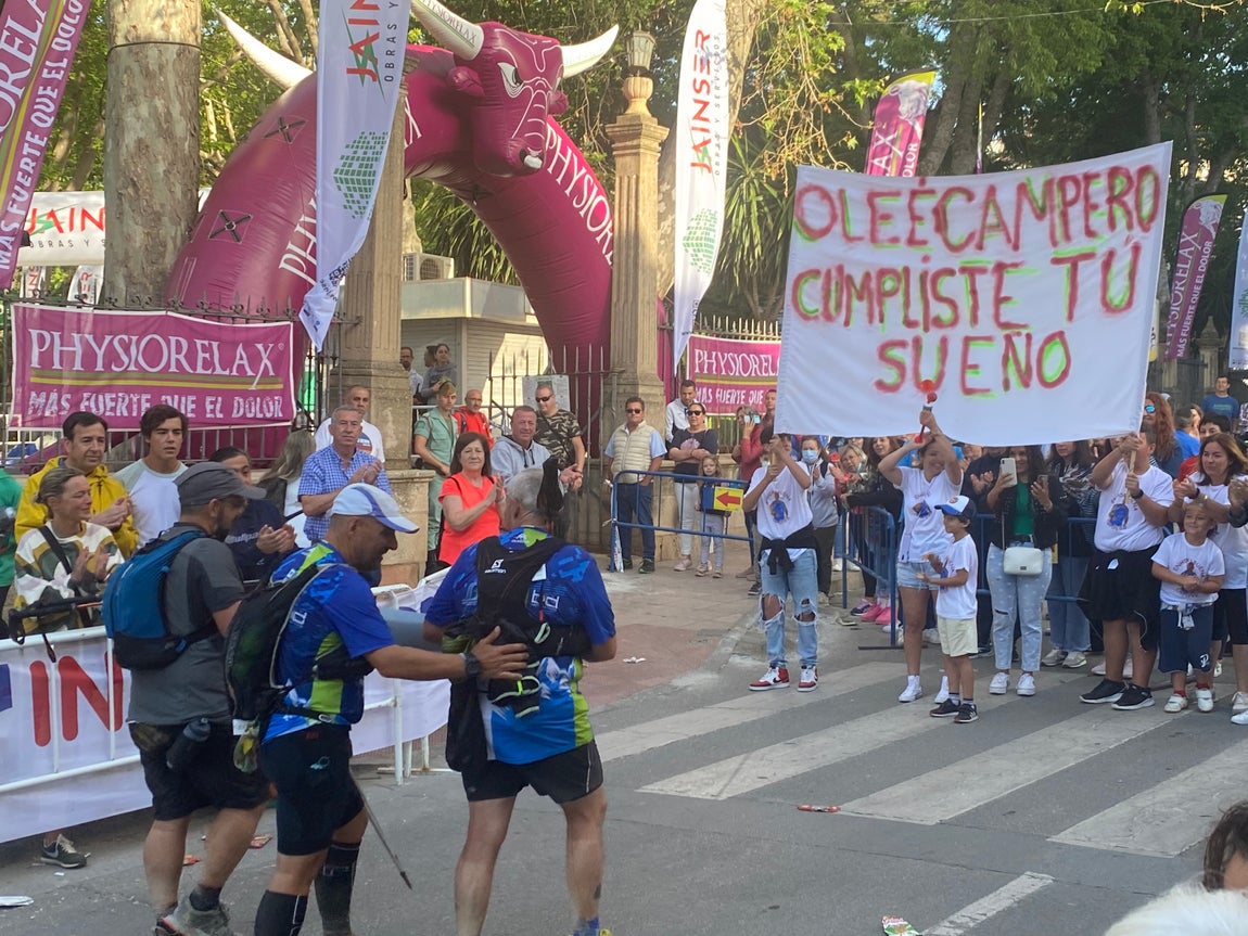 En imágenes: Así ha sido la vuelta de los 101 km en 24 horas de La Legión