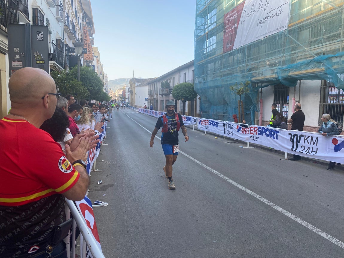 En imágenes: Así ha sido la vuelta de los 101 km en 24 horas de La Legión