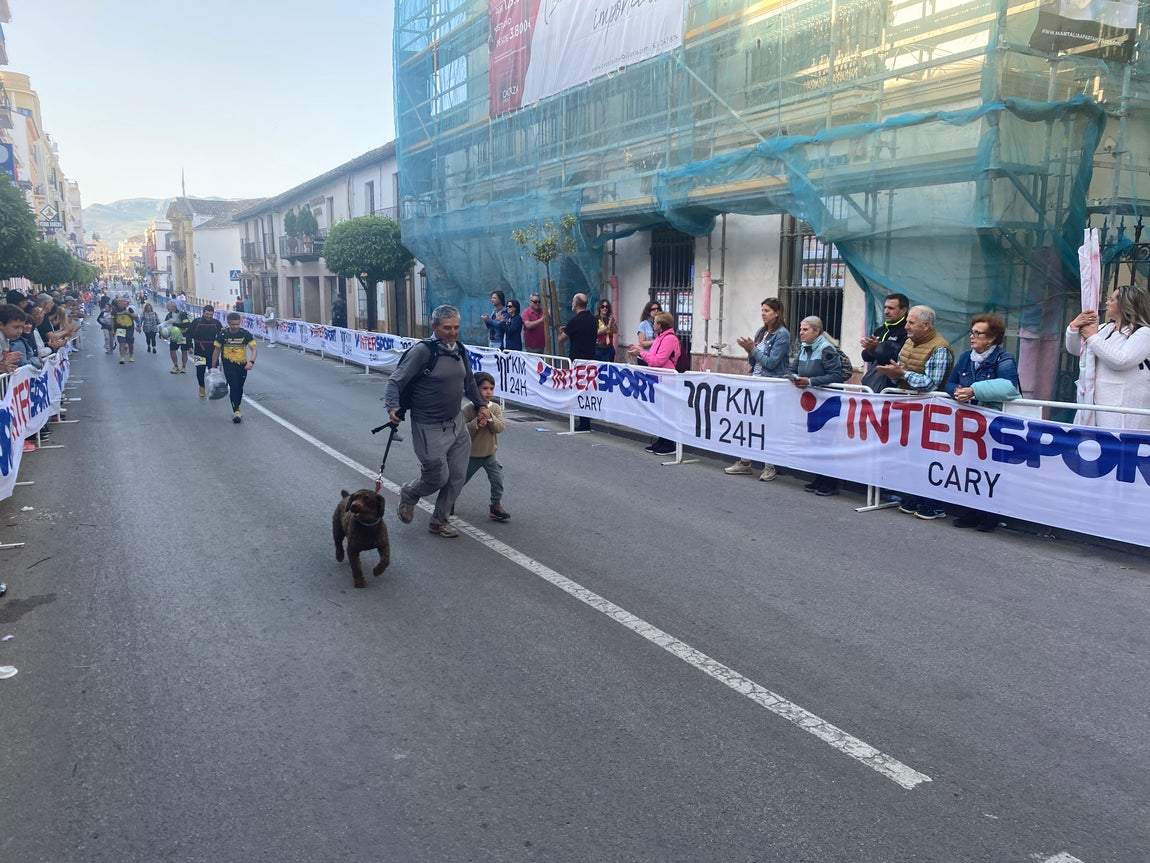 En imágenes: Así ha sido la vuelta de los 101 km en 24 horas de La Legión