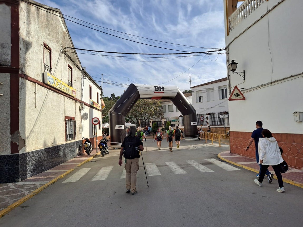 En imágenes: Así ha sido la vuelta de los 101 km en 24 horas de La Legión