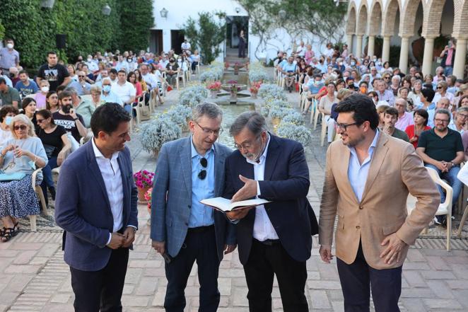El Foro Cultural de ABC Córdoba con Santiago Posteguillo, en imágenes