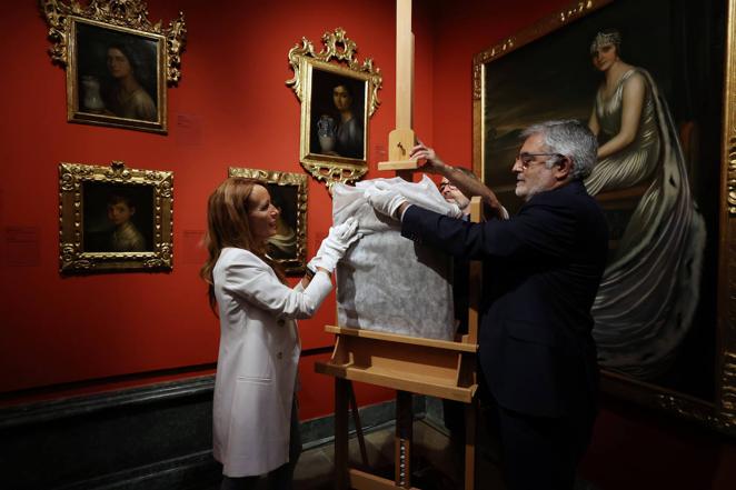 La presentación del retrato de Rafael Romero Pellicer en Córdoba, en imágenes