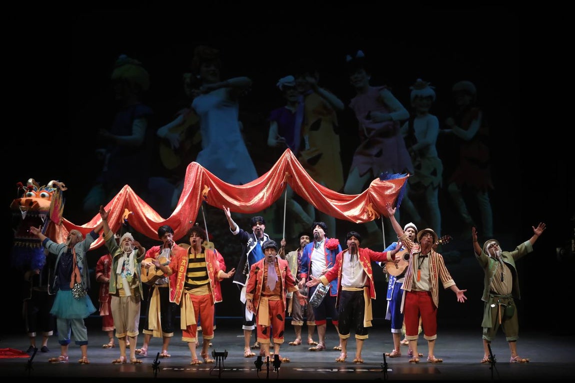 Fotos: Chirigota &#039;Los Wuhan Rivero&#039; en el COAC 2022. Carnaval de Cádiz