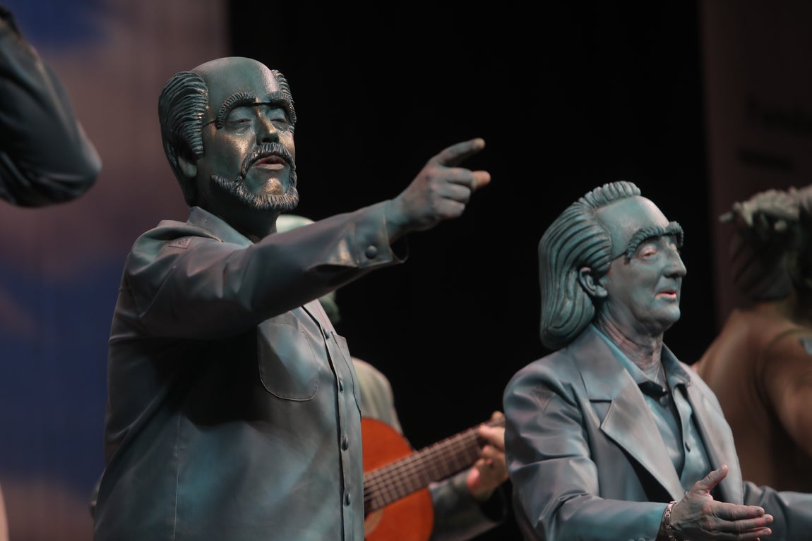 Fotos: Chirigota &#039;Los caraduras de Cai&#039; en el COAC 2022. Carnaval de Cádiz