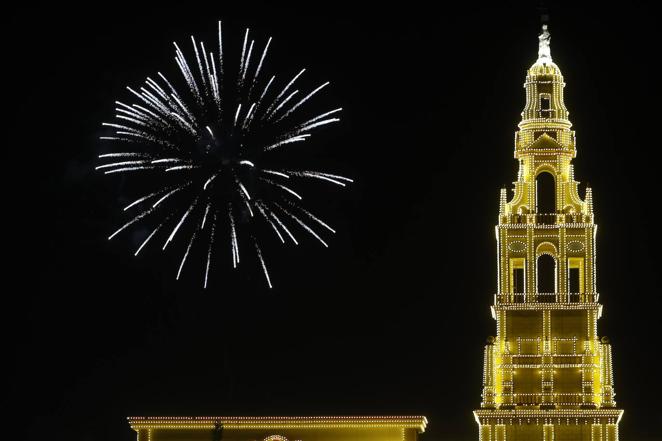 El encendido del alumbrado de la Feria de Córdoba 2022, en imágenes