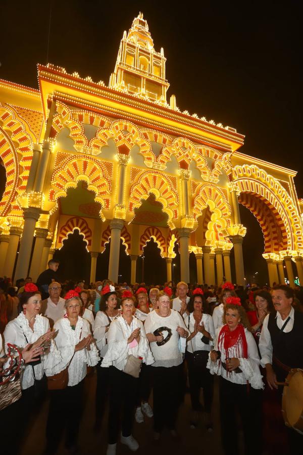 El encendido del alumbrado de la Feria de Córdoba 2022, en imágenes