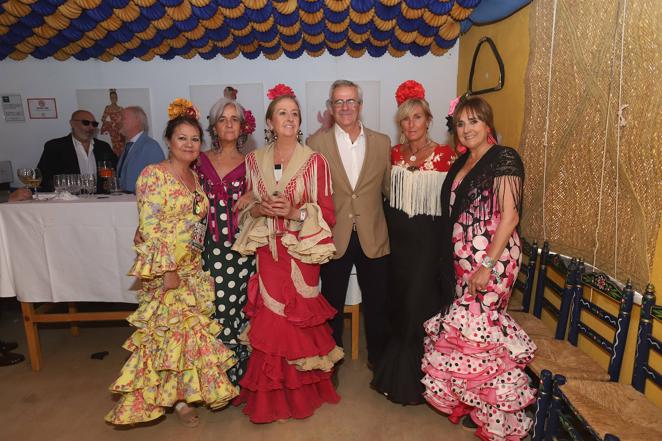 En imágenes, el ambiente de las casetas el primer sábado de la Feria de Córdoba