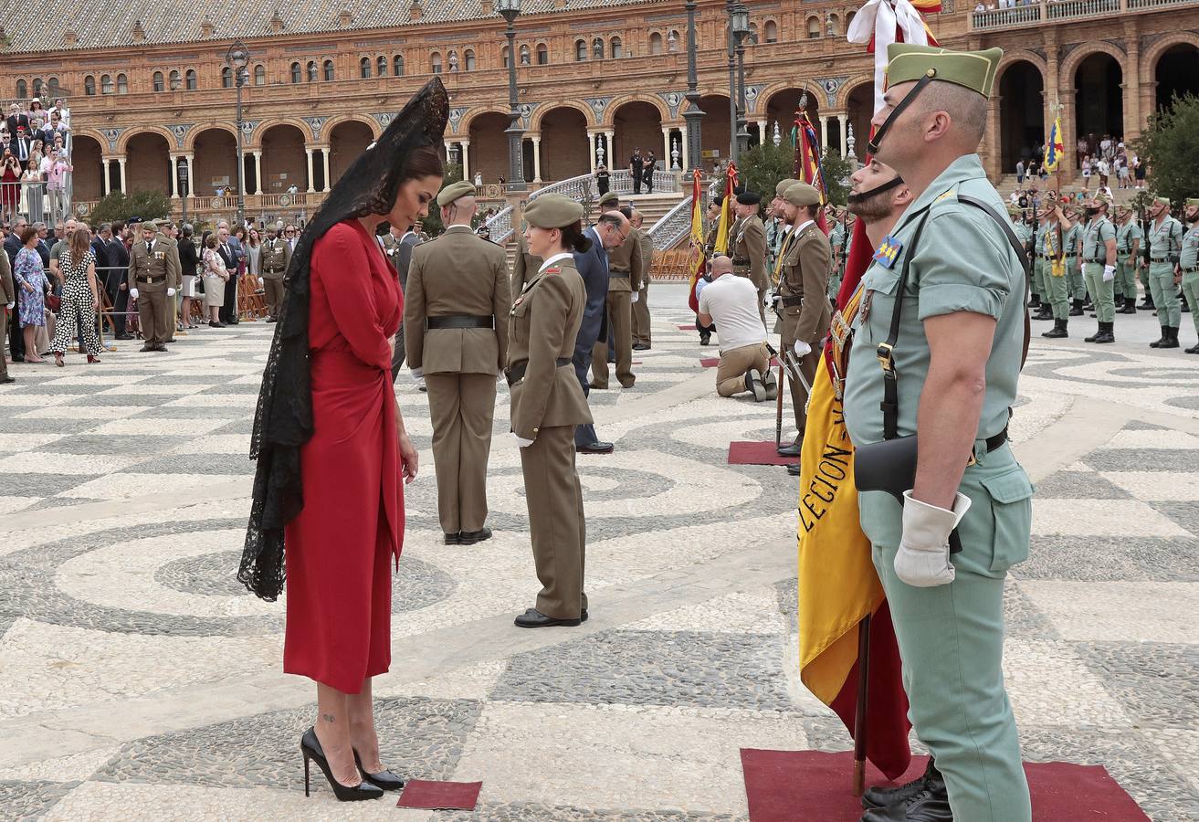 En imágenes, jura de bandera en la Plaza España