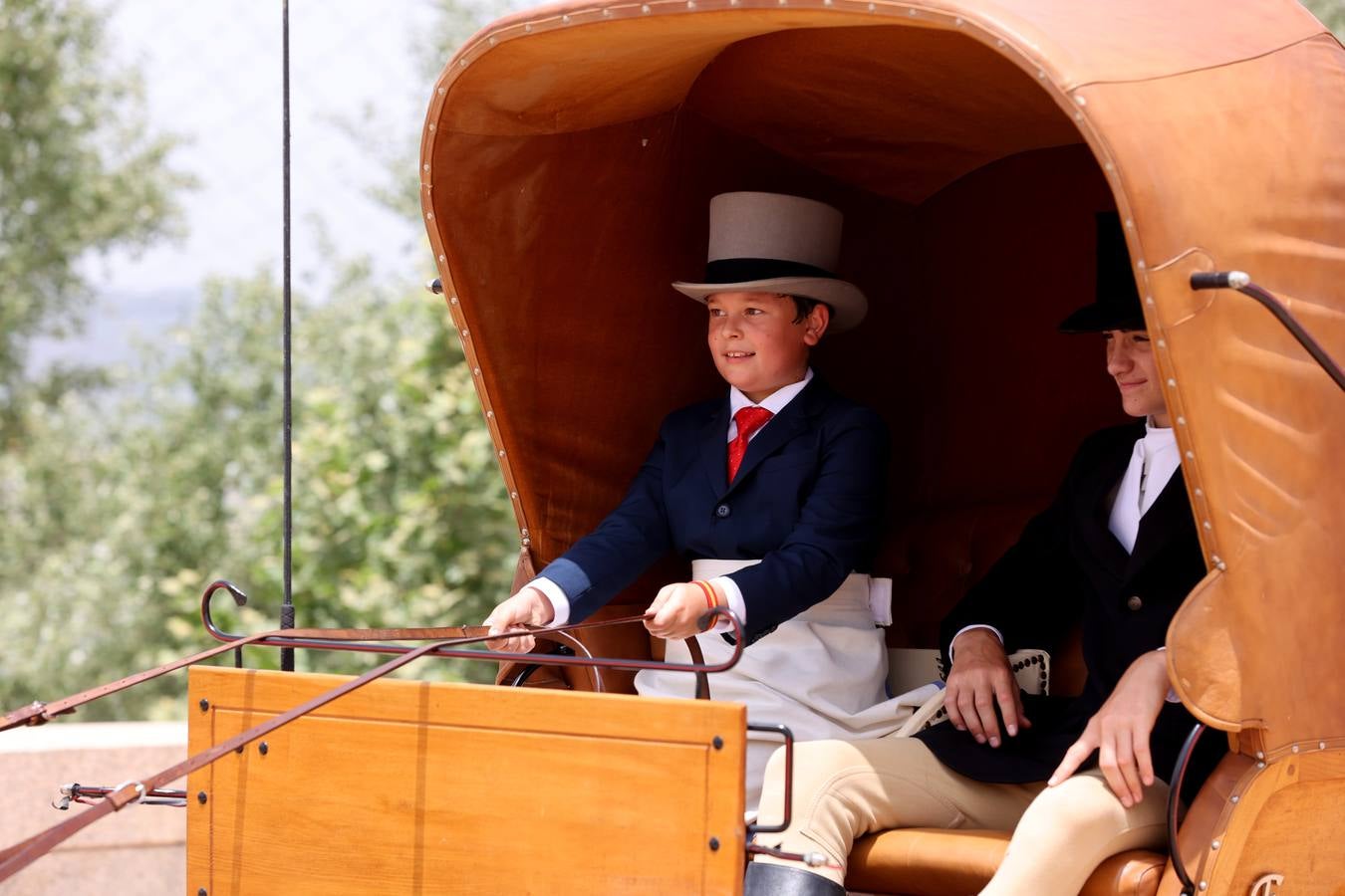 El ambiente en El Arenal del sábado de Feria de Córdoba, en imágenes