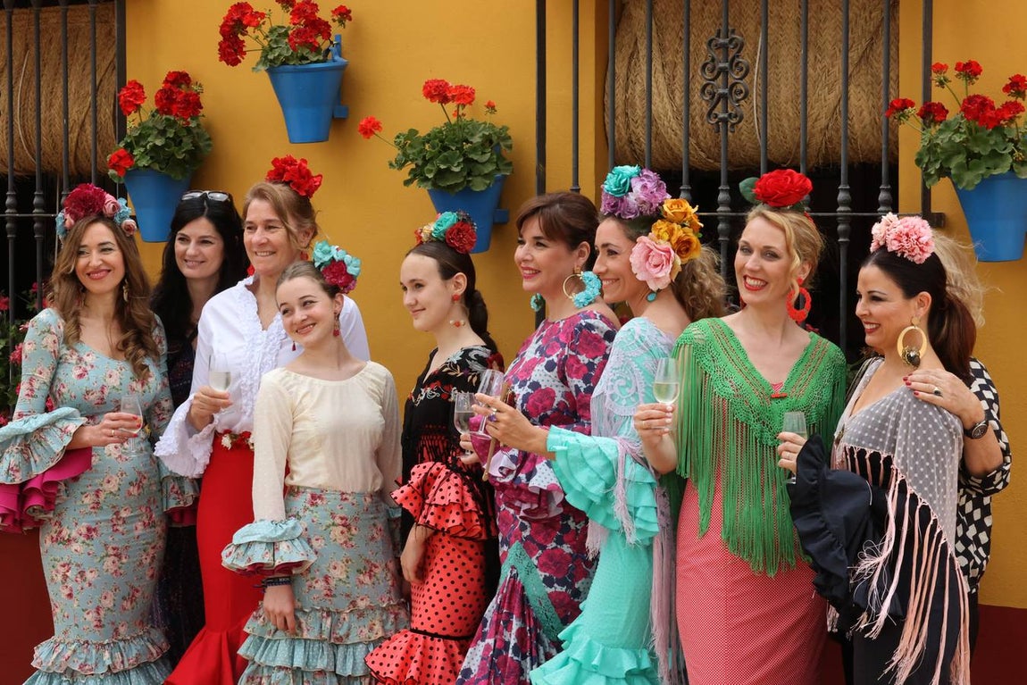 El familiar ambiente del domingo de Feria de Córdoba, en imágenes