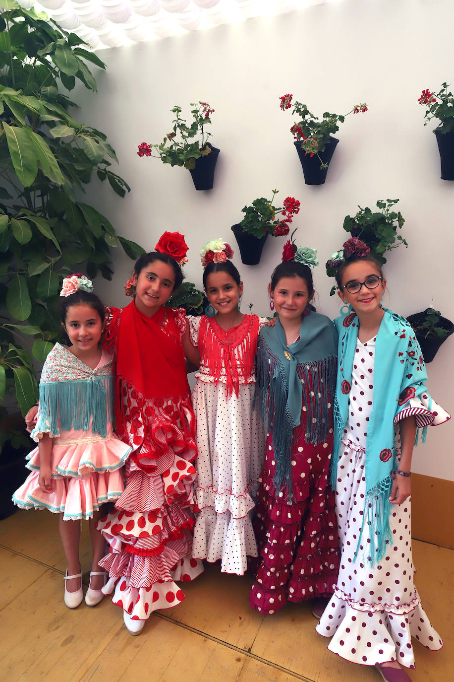 El espectacular ambiente en las casetas este domingo en la Feria de Córdoba, en imágenes