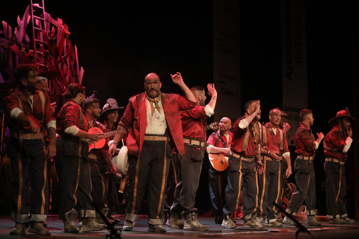 Fotos: comparsa &#039;La brigada&#039; en el COAC 2022
