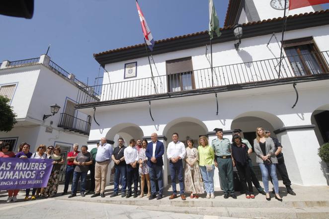 La conmoción en Montemayor por el asesinato de una joven, en imágenes