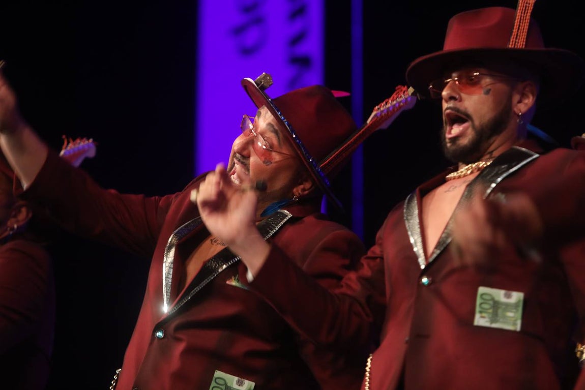 Fotos: Chirigota Los falis en el COAC 2022. Carnaval de Cádiz