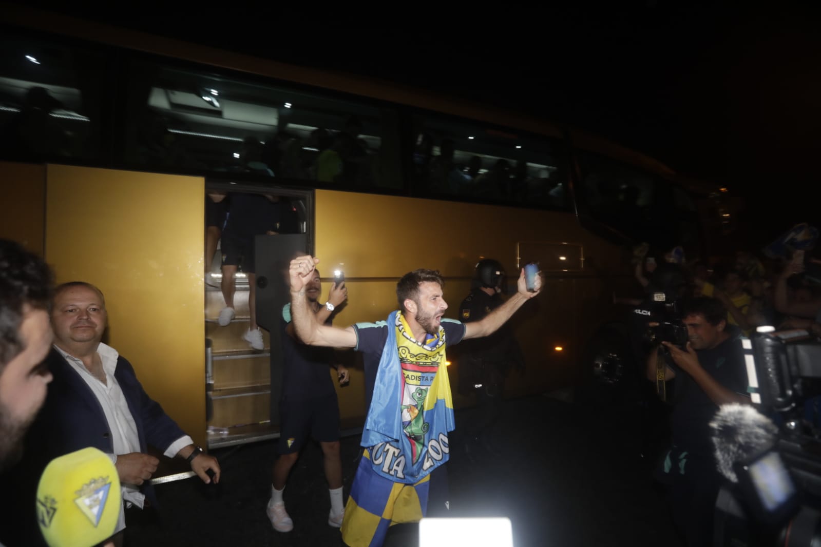 La celebración del Cádiz CF con su afición en imágenes