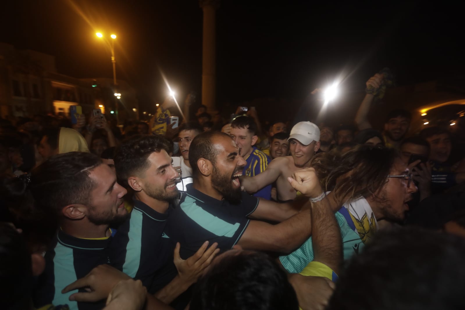 La celebración del Cádiz CF con su afición en imágenes