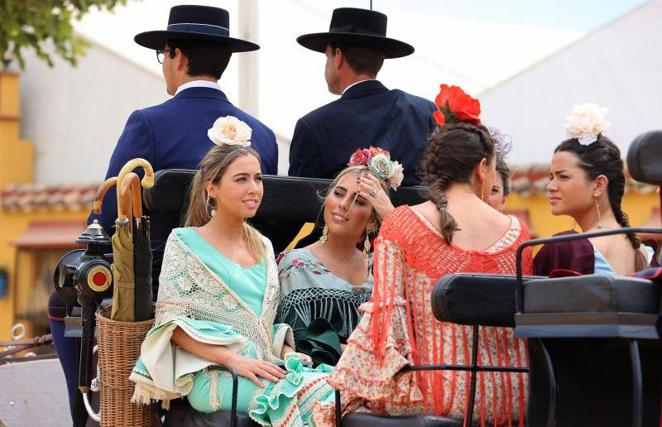 La radiante jornada del martes de Feria en Córdoba, en imágenes