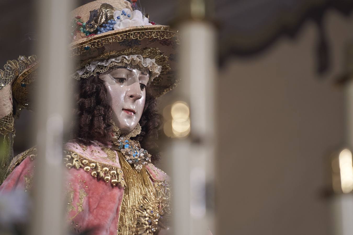 La Virgen del Rocío ha amanecido de Pastora en Almonte anunciando ya su vuelta a la aldea