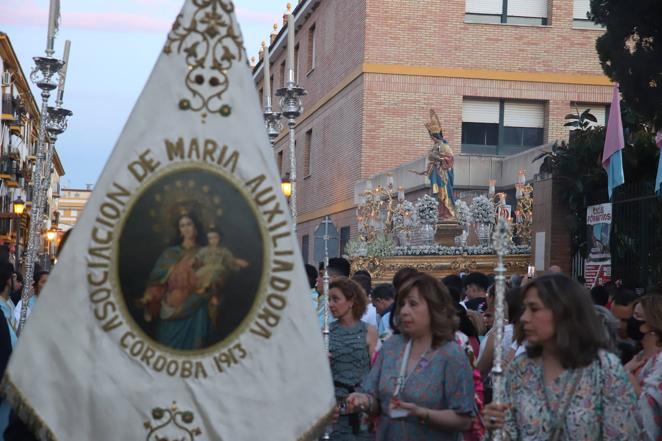 La procesión de María Auxiliadora en Córdoba, en imágenes