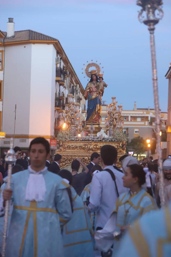 La procesión de María Auxiliadora en Córdoba, en imágenes