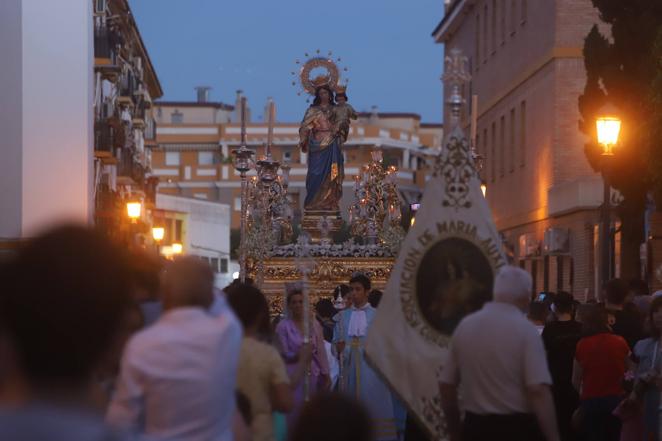 La procesión de María Auxiliadora en Córdoba, en imágenes