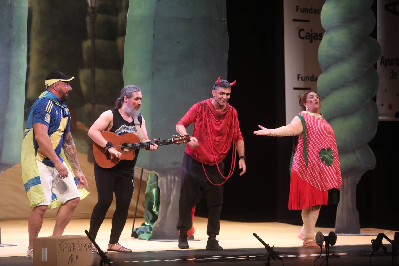 Fotos: Cuarteto &#039;Al Edén que le den&#039; en el COAC 2022. Carnaval de Cádiz