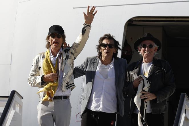 En imágenes: así ha sido la llegada de los Rolling Stones a Madrid