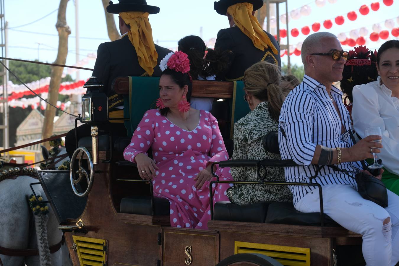 Fotos: Viento y calor en la primera jornada de la Feria de El Puerto en Las Banderas