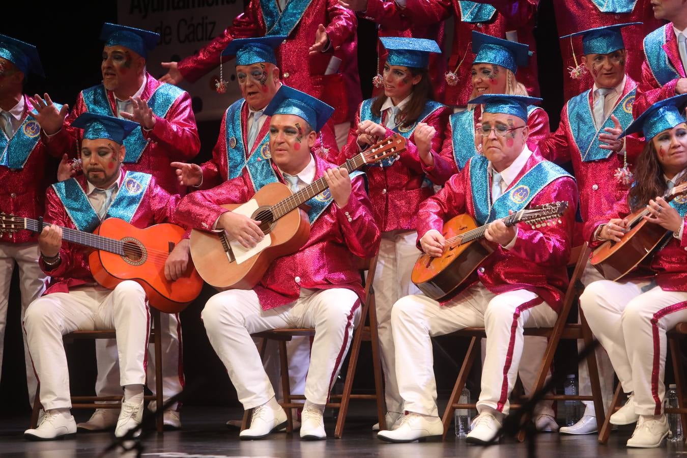 Fotos: Coro &#039;Carrera oficial&#039; en el COAC 2022. Carnaval de Cádiz