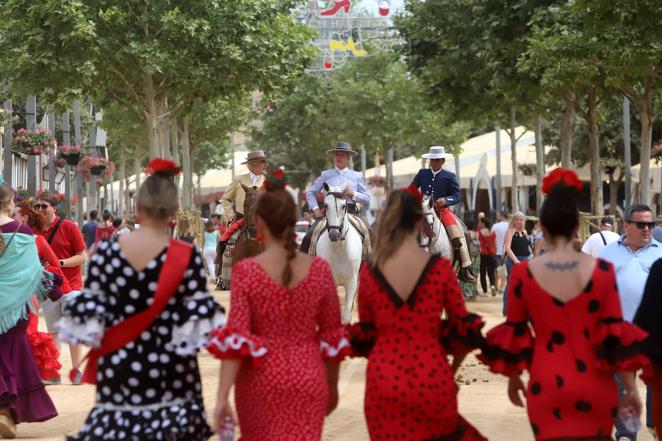 El excelente ambiente del sábado en la Feria de Córdoba, en imágenes