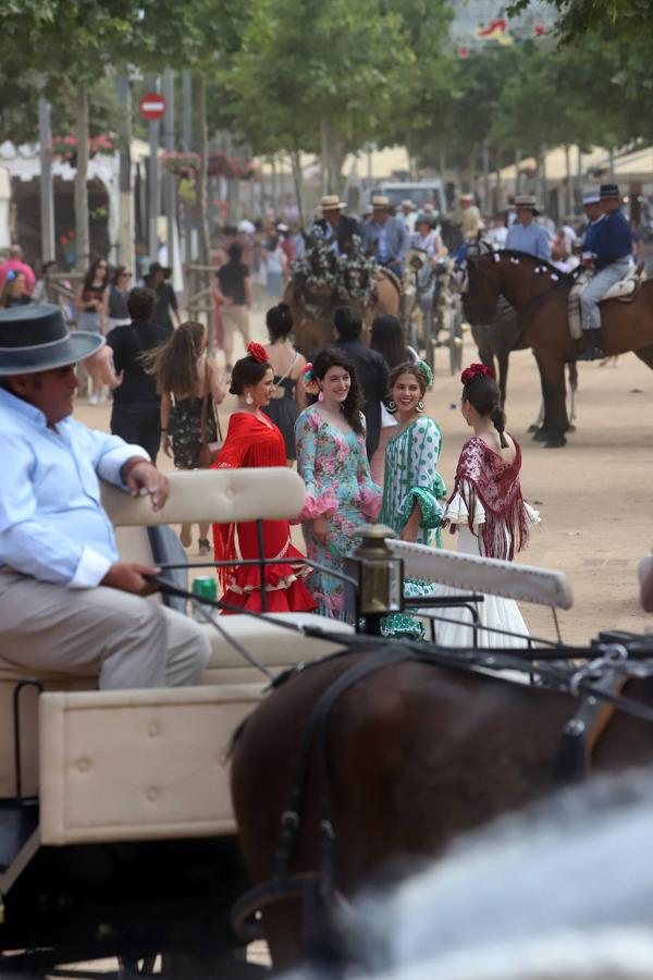 El excelente ambiente del sábado en la Feria de Córdoba, en imágenes