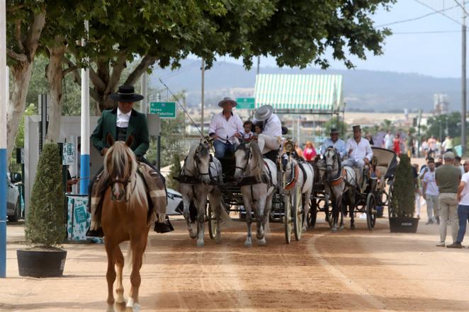 El excelente ambiente del sábado en la Feria de Córdoba, en imágenes