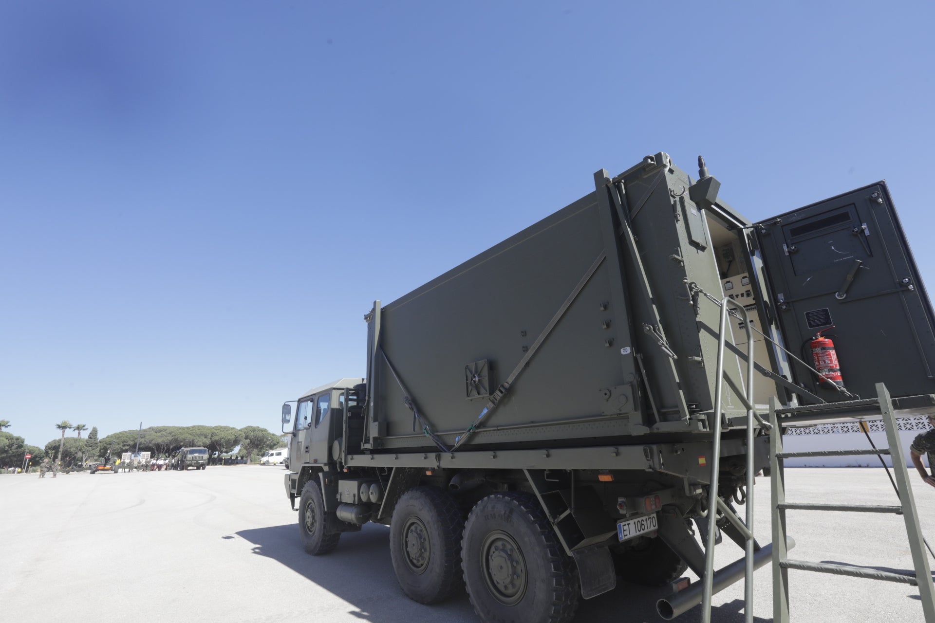 En imágenes: Día de las Fuerzas Armadas en Cádiz