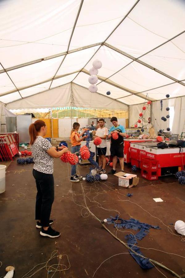 El desmontaje de la Feria de Córdoba, en imágenes