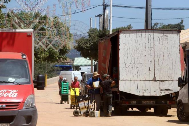 El desmontaje de la Feria de Córdoba, en imágenes
