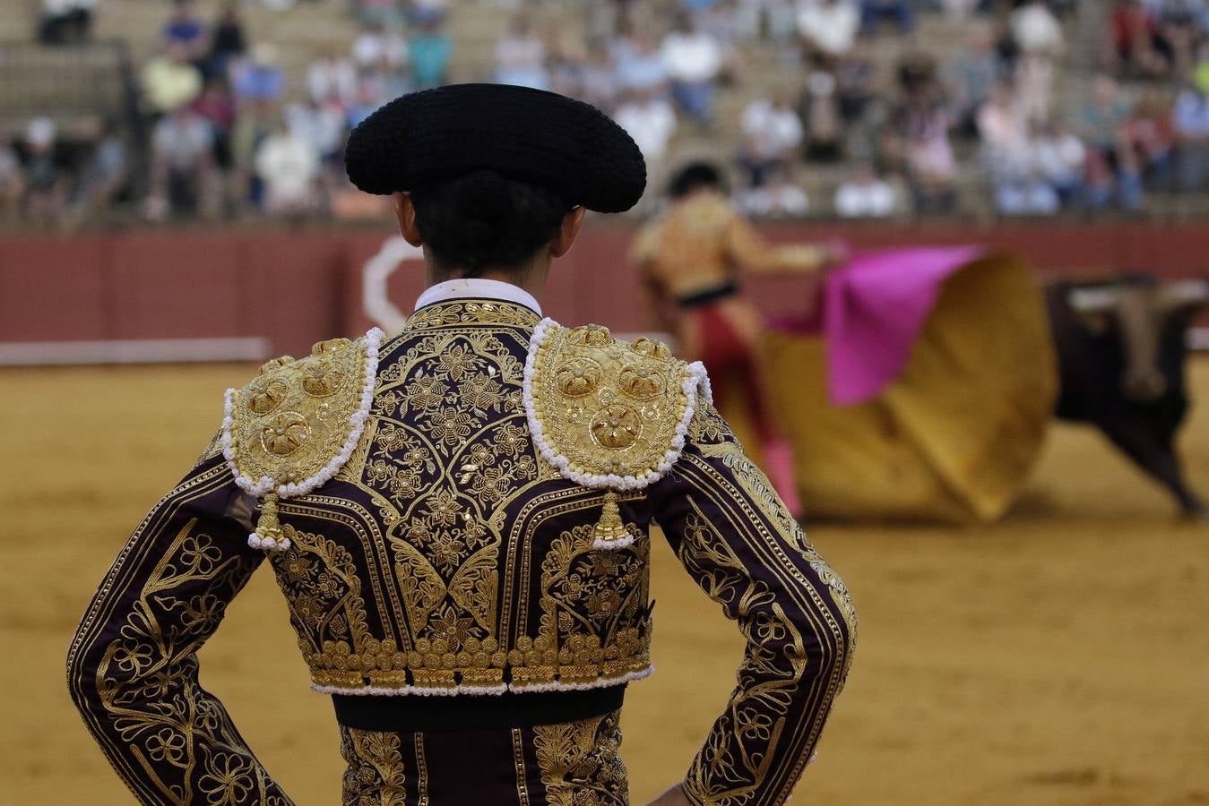 Álvaro Burdiel da la única vuelta al ruedo en la segunda novillada en la Maestranza