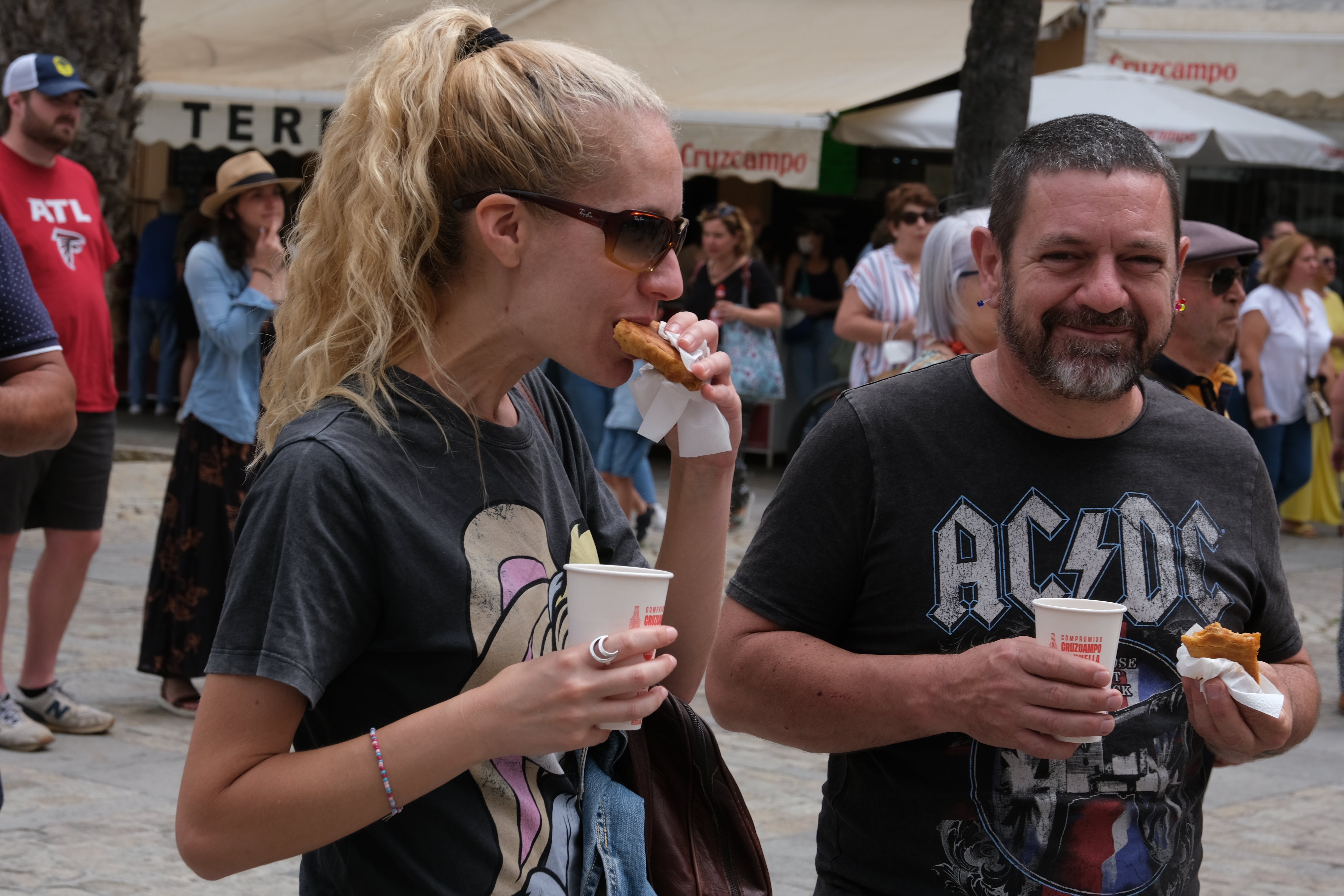 En imágenes: Primera Empanada Popular en la Plaza de la Catedral