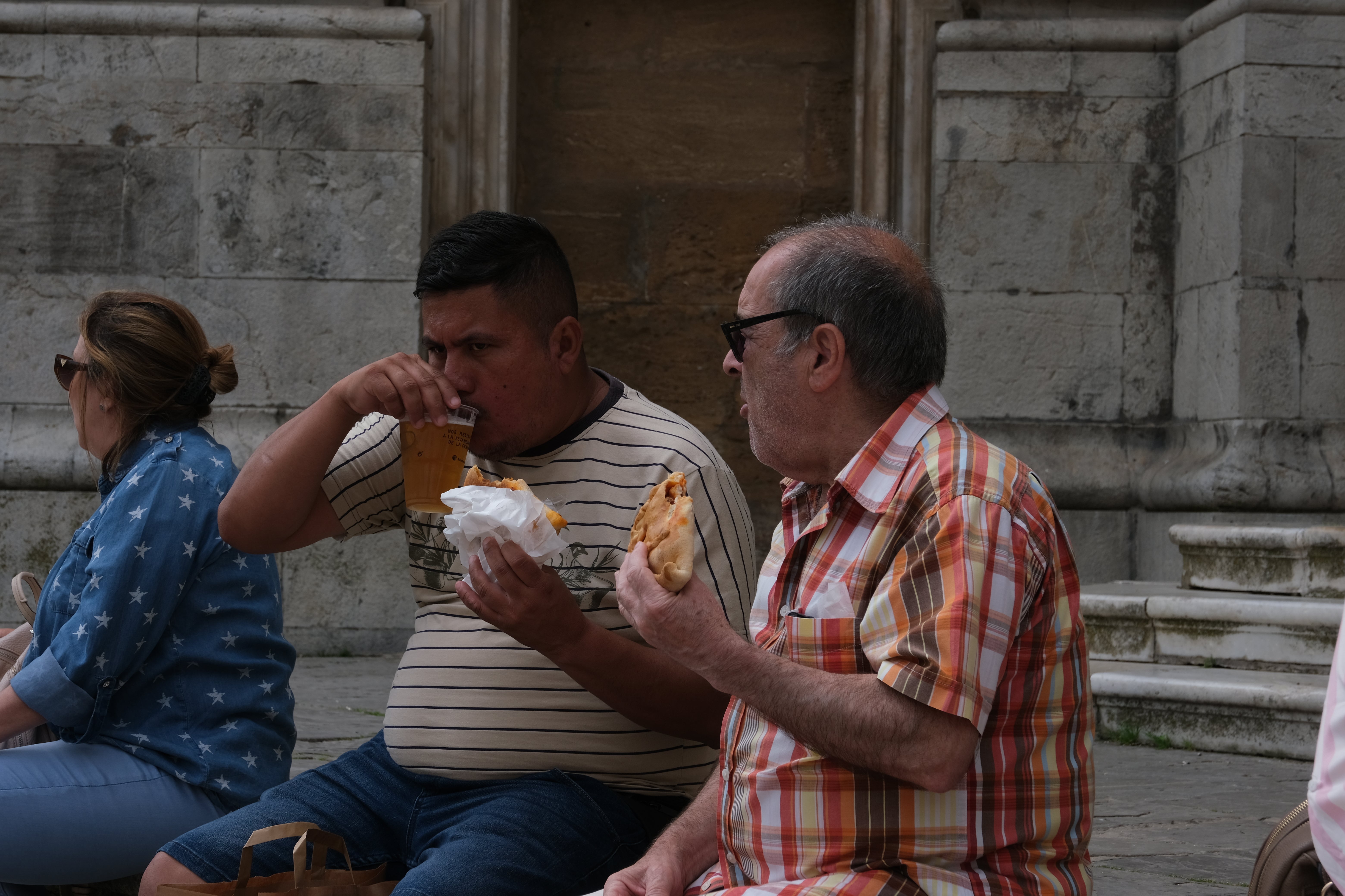 En imágenes: Primera Empanada Popular en la Plaza de la Catedral