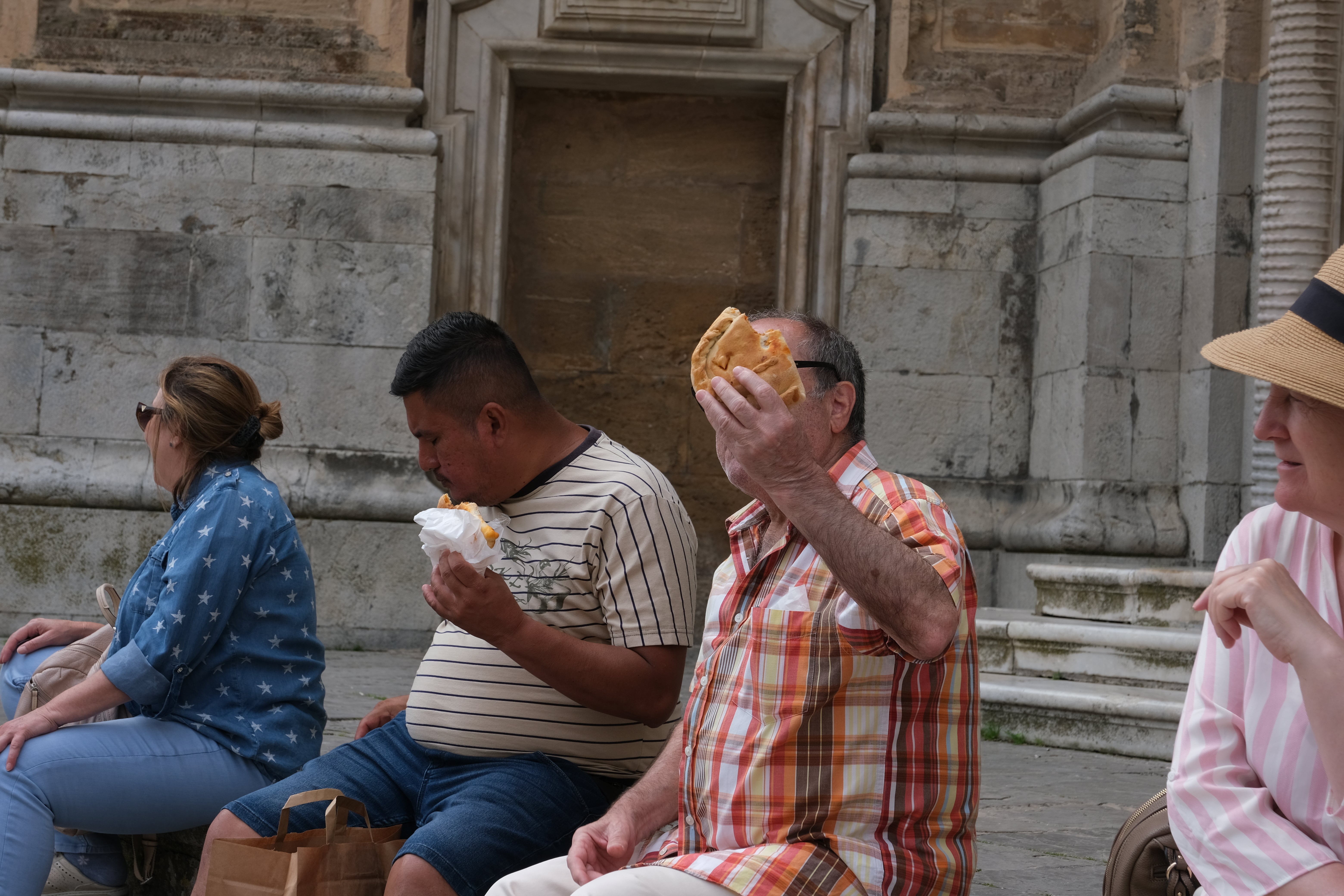 En imágenes: Primera Empanada Popular en la Plaza de la Catedral