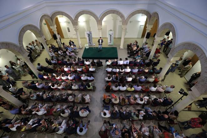 El balance del delegado del Gobierno andaluz en Córdoba, en imágenes