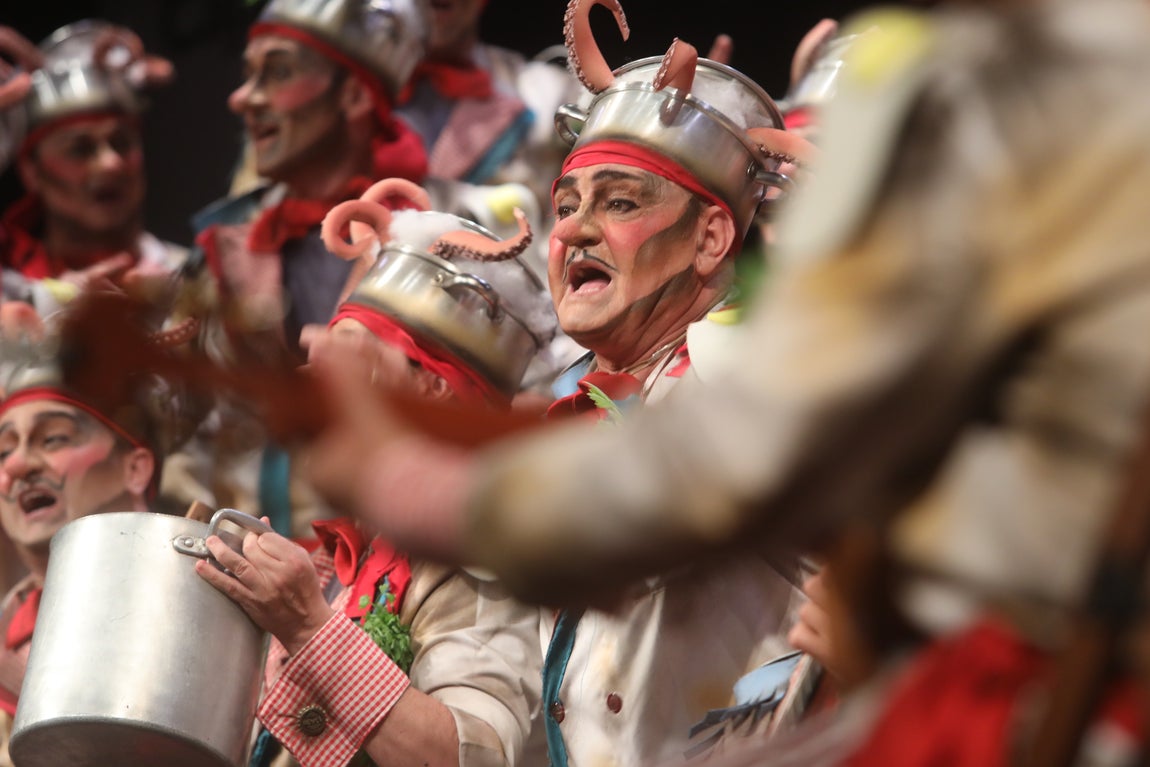 Fotos: coro &#039;Los babeta&#039; en el COAC 2022