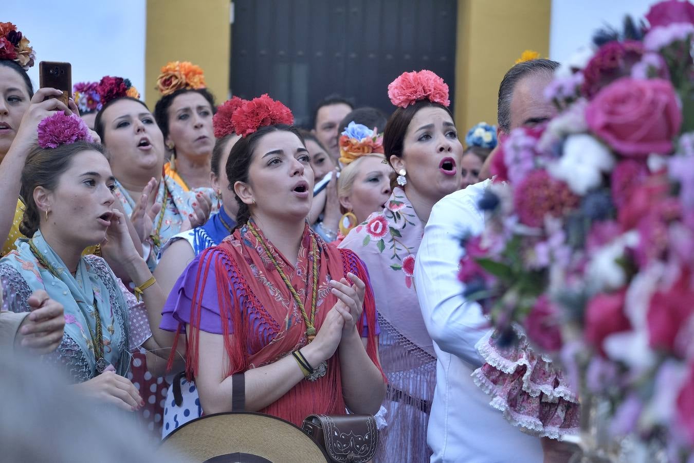 Salida de la hermandad del Rocío de la Macarena