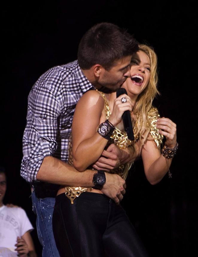 Juntos en los conciertos de la cantante. Shakira y Piqué, en uno de los conciertos de la cantante colombiana en Barcelona.