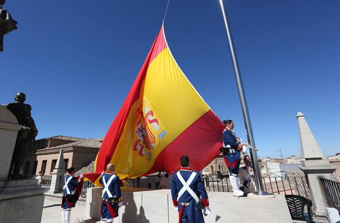 Relevo de la Guardia del Alcázar por el Regimiento del Rey nº1