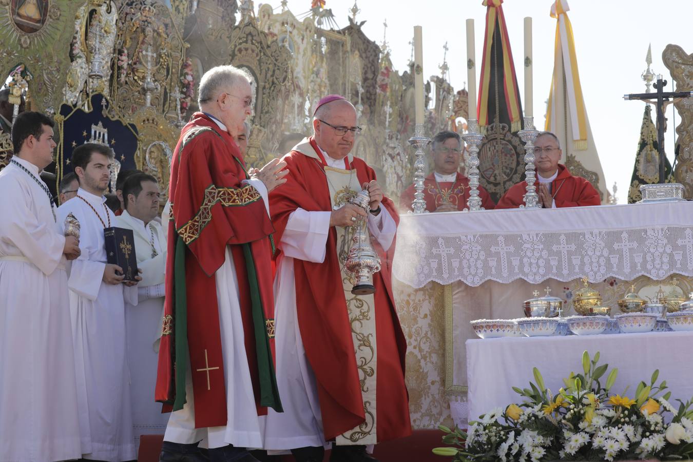 Las imágenes de la Misa de Pentecostés en el Rocío 2022