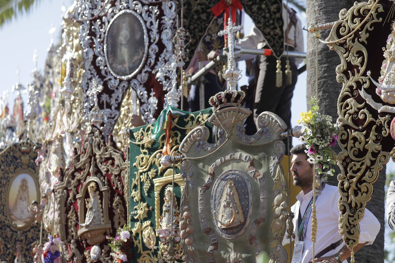 Las imágenes de la Misa de Pentecostés en el Rocío 2022