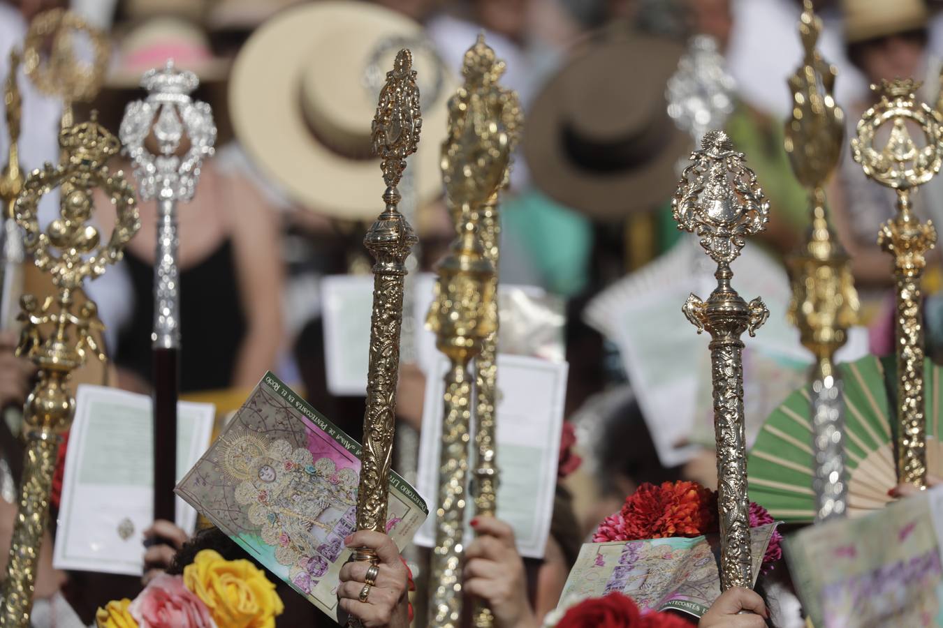 Las imágenes de la Misa de Pentecostés en el Rocío 2022