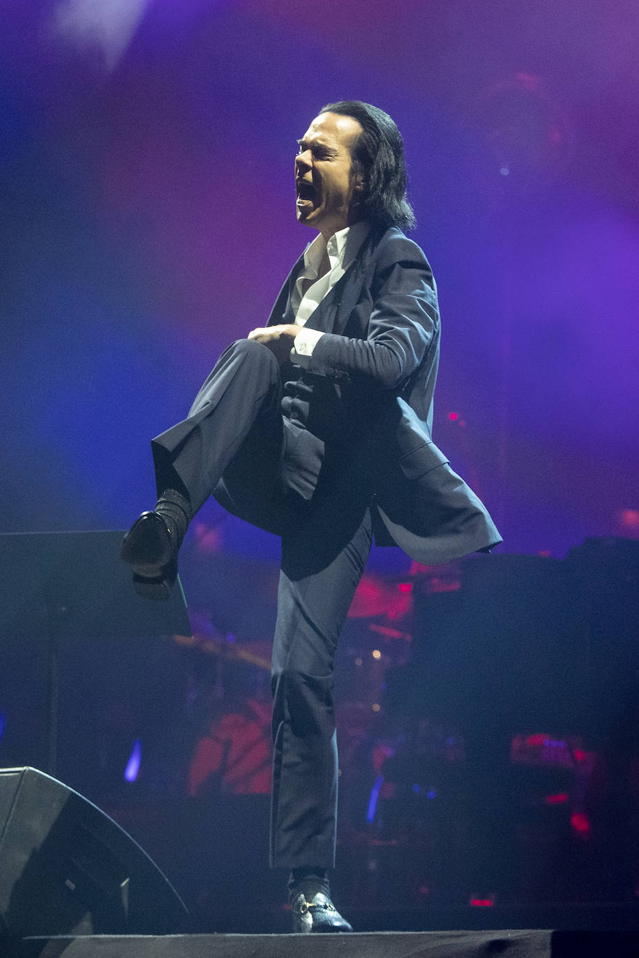 Nick Cave, pateando el rock and roll. 