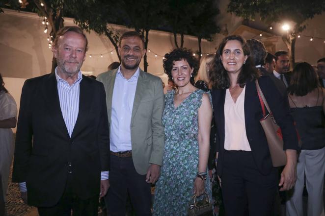 Pablo Beca, María Sánchez, Mercedes Cardona y María Morilla